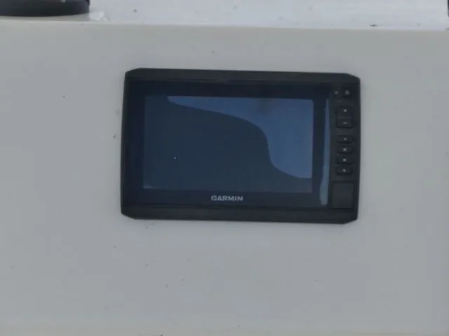 Slide: The Image of Cobia 237 Center Console 2020 - 18