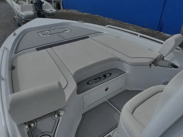 Slide: The Image of Sea Hunt BX 25 FS 2023 - 13