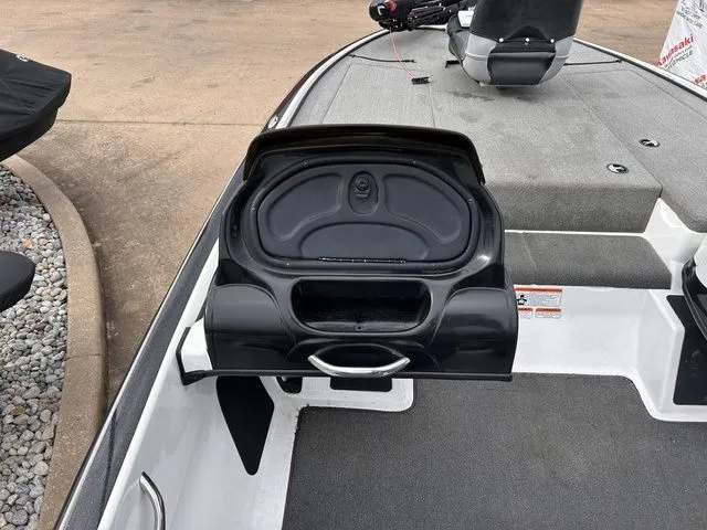 Slide: The Image of Nitro Z-7 2011 - 20