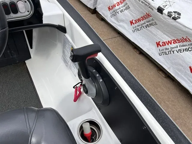 Slide: The Image of Nitro Z-7 2011 - 22