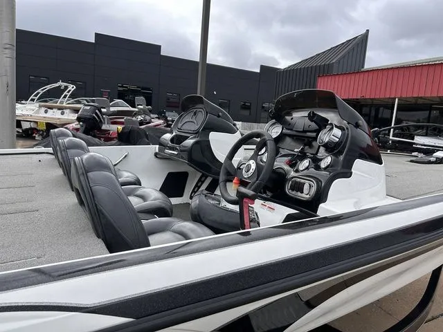 Slide: The Image of Nitro Z-7 2011 - 7