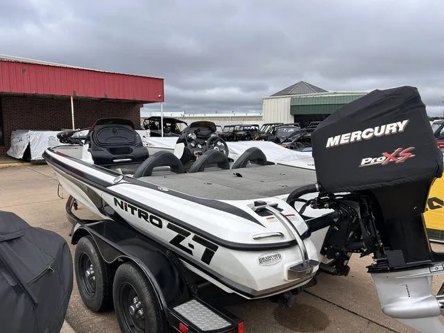 Slide: The Image of Nitro Z-7 2011 - 9