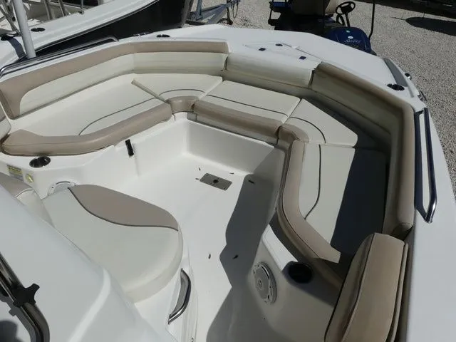 Slide: The Image of NauticStar 211 Angler 2017 - 15