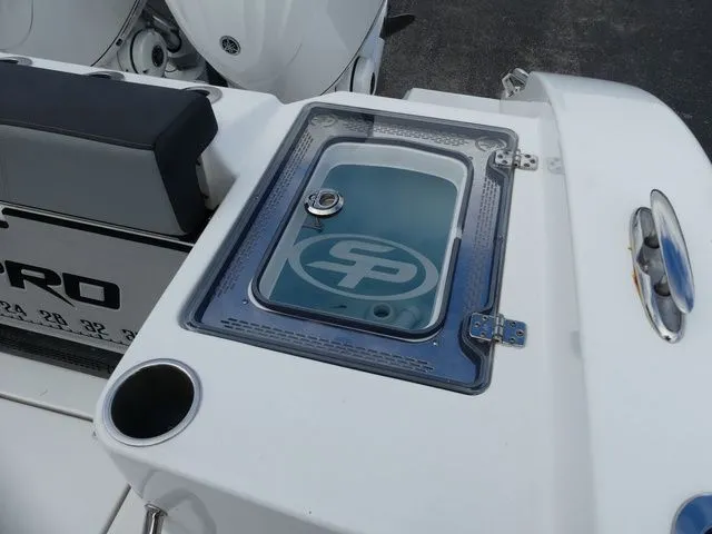 Slide: The Image of Sea Pro 292 Offshore DLX 2025 - 13