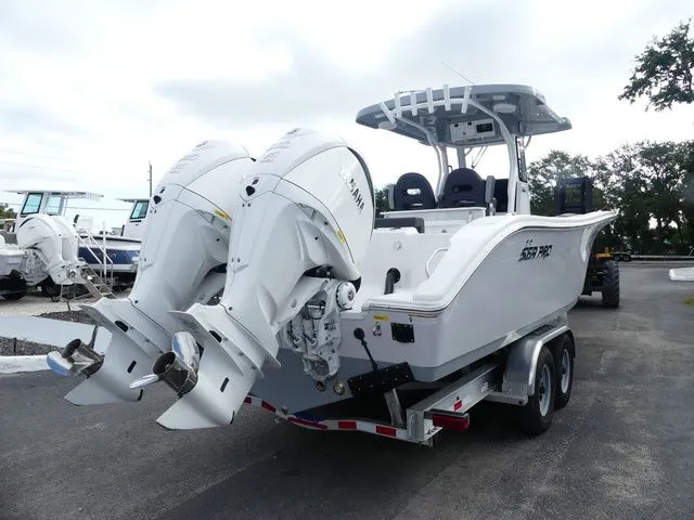 Slide: The Image of Sea Pro 292 Offshore DLX 2025 - 5