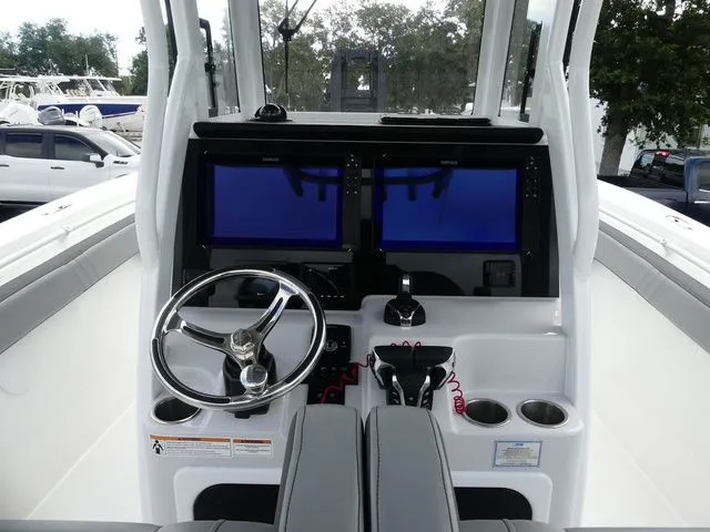 Slide: The Image of Sea Pro 292 Offshore DLX 2025 - 8