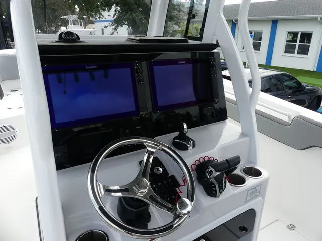 Slide: The Image of Sea Pro 292 Offshore DLX 2025 - 9