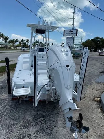 Slide: The Image of Yellowfin 24CE 2026 - 5