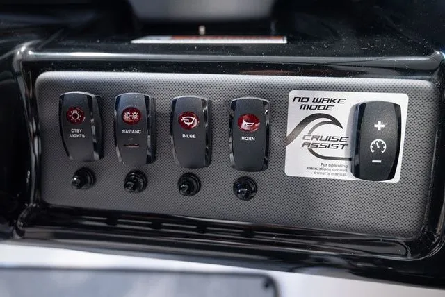 Slide: The Image of Yamaha SX195 2024 - 10