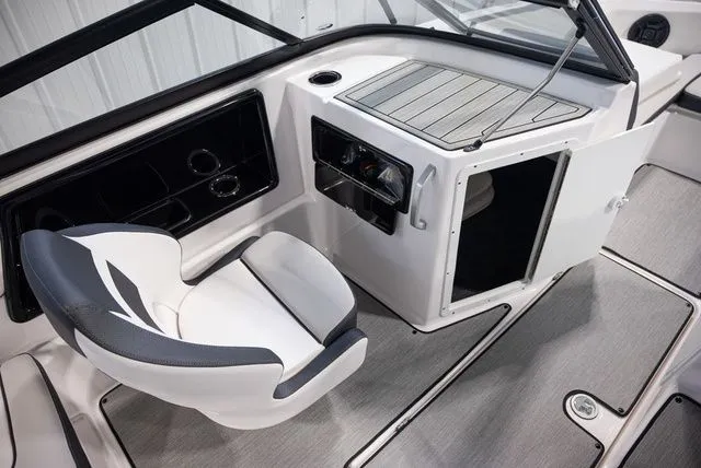 Slide: The Image of Yamaha SX195 2024 - 12