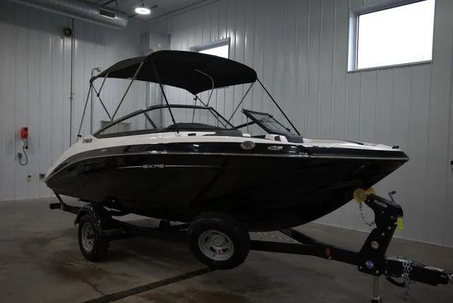 Slide: The Image of Yamaha SX195 2024 - 6