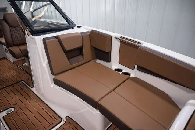 Slide: The Image of Yamaha 222S 2025 - 13