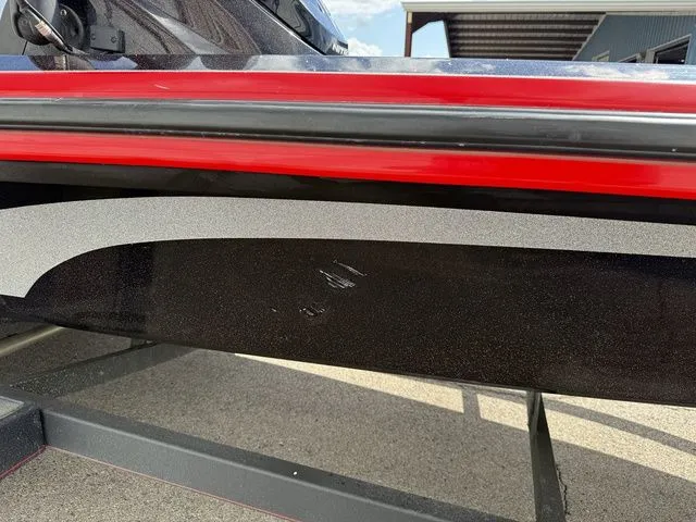 Slide: The Image of Nitro Z-21 2019 - 33