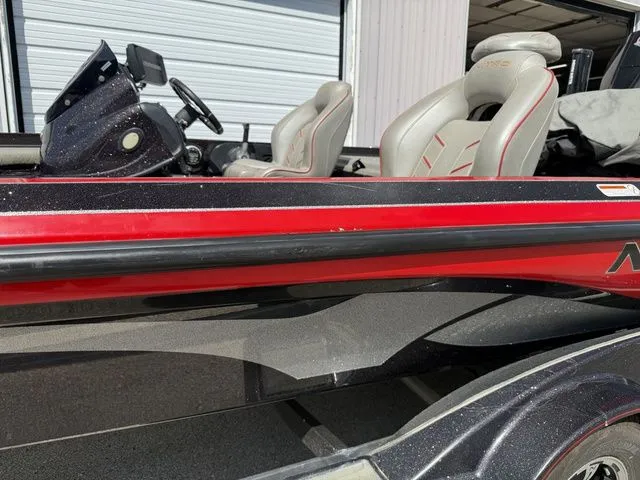 Slide: The Image of Nitro Z-21 2019 - 36