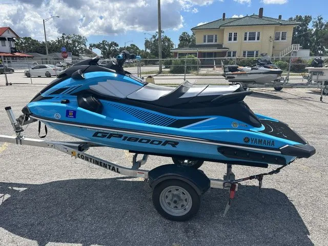 Slide: The Image of Yamaha GP1800R 2022 - 9