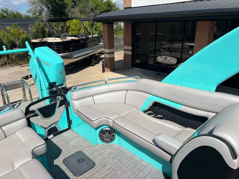 Slide: The Image of Trifecta 25 SPORT RF9 DC ARCH 2023 - 19