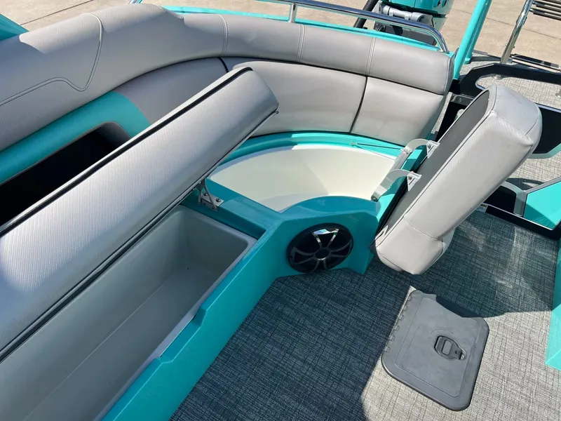 Slide: The Image of Trifecta 25 SPORT RF9 DC ARCH 2023 - 20