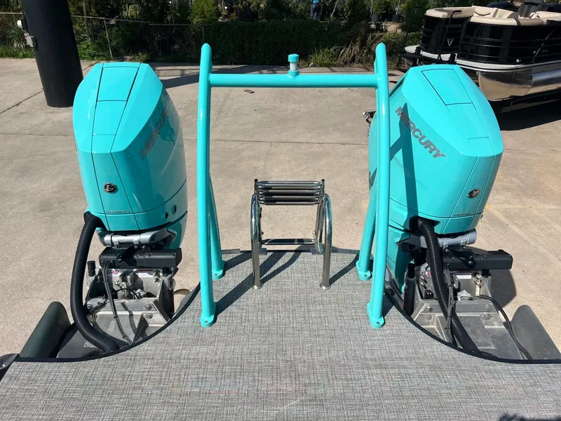 Slide: The Image of Trifecta 25 SPORT RF9 DC ARCH 2023 - 23