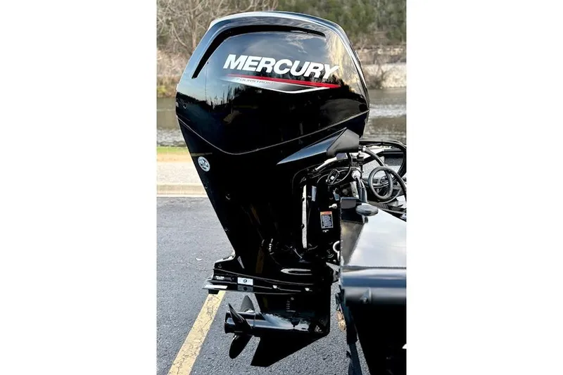 Slide: The Image of 2026 Tracker Pro Team 175 Crappie Edition boat with Minn Kota trolling motor. - 18