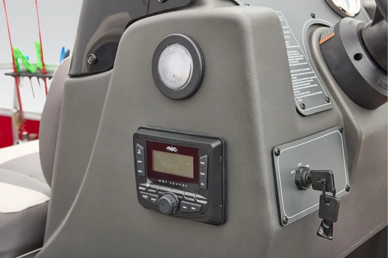 Slide: The Image of 2026 Sun Tracker Bass Buggy 16 XL Select - Streaming entertainment center - 38