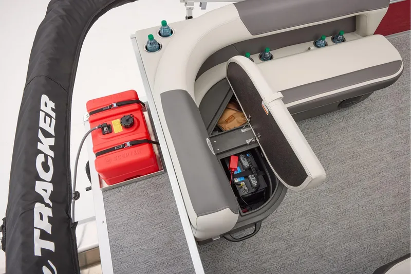 Slide: The Image of 2026 Sun Tracker Bass Buggy 16 XL Select - Battery compartment - 48