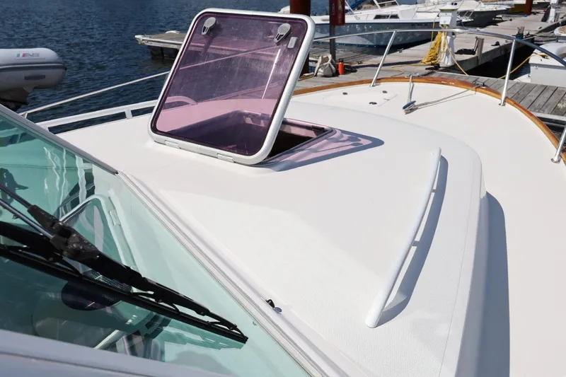 Slide: The Image of SIDEKICK, 2007 Hunt Yachts Surfhunter 29 - 1