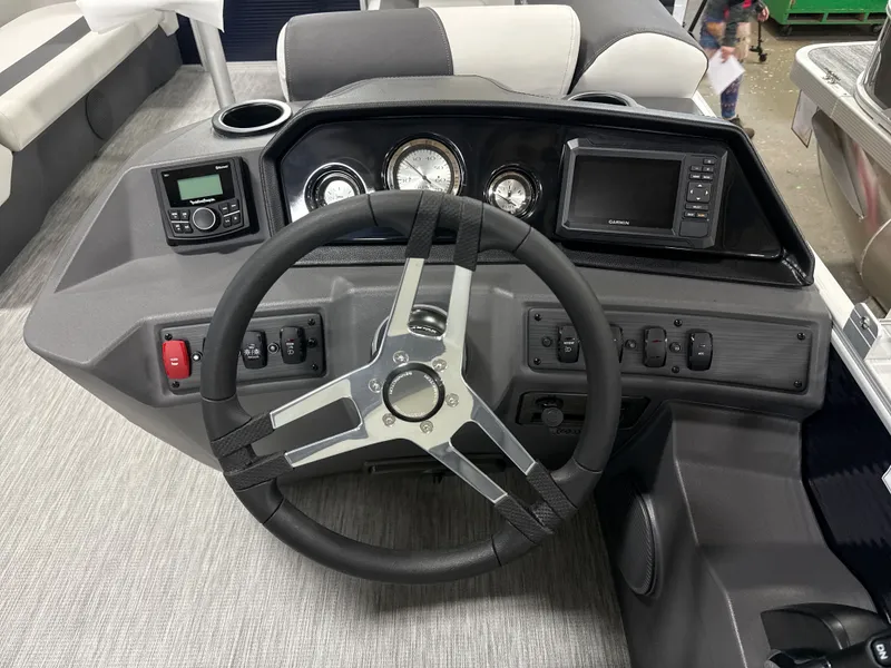 Slide: The Image of Bennington 22SSB-SPS/Snap 2026 - 5