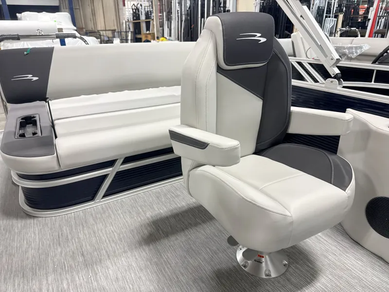 Slide: The Image of Bennington 22SSB-SPS/Snap 2026 - 8