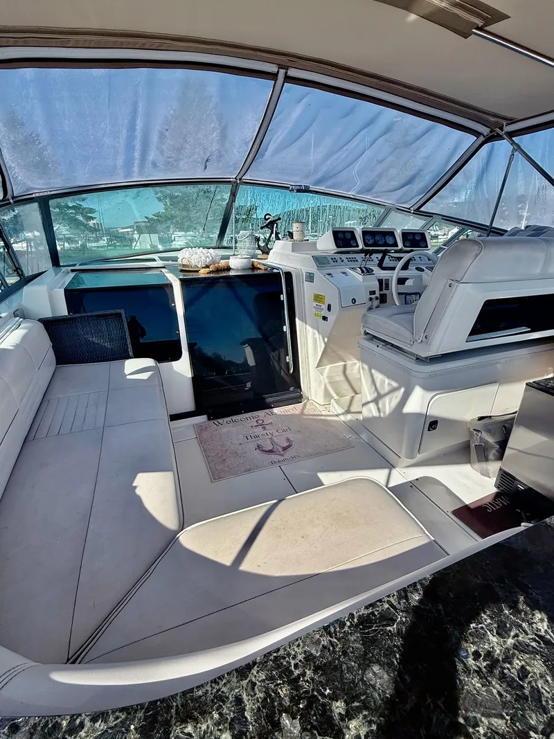 Slide: The Image of Wellcraft 43 Portofino 1992 - 3