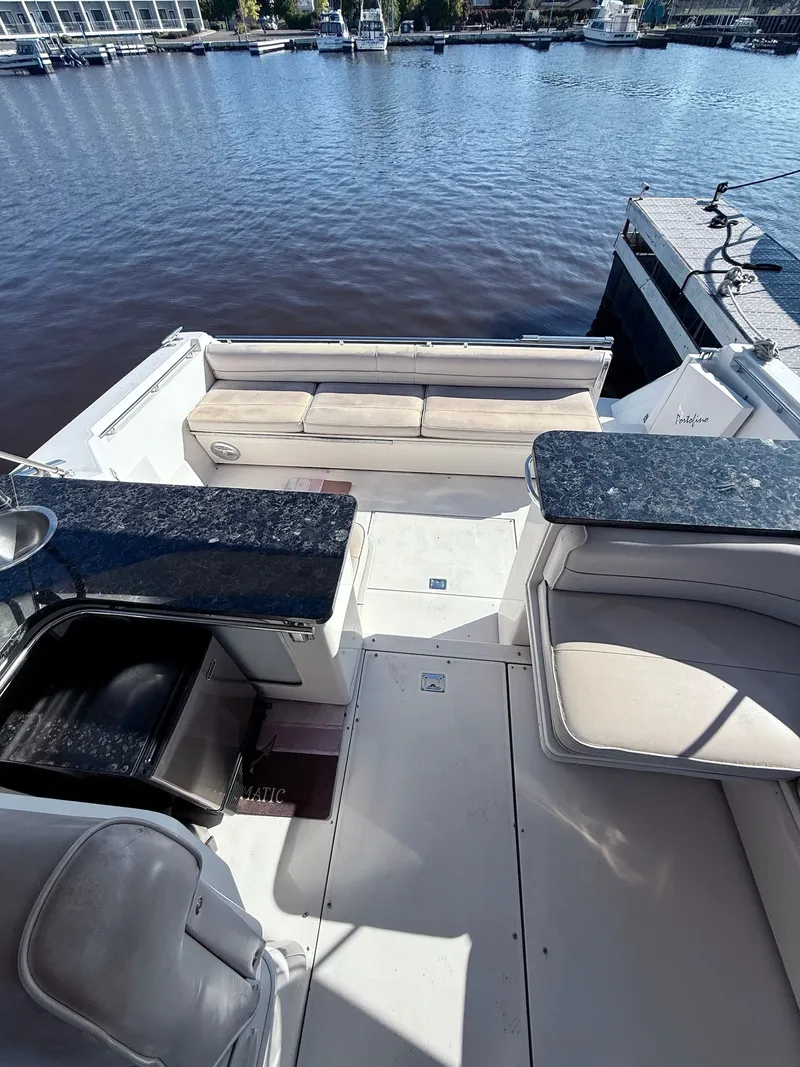 Slide: The Image of Wellcraft 43 Portofino 1992 - 5