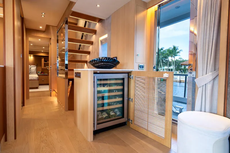 Slide: The Image of Luxurious interior of 2020 Horizon FD80 yacht with modern design and wine cooler. - 98