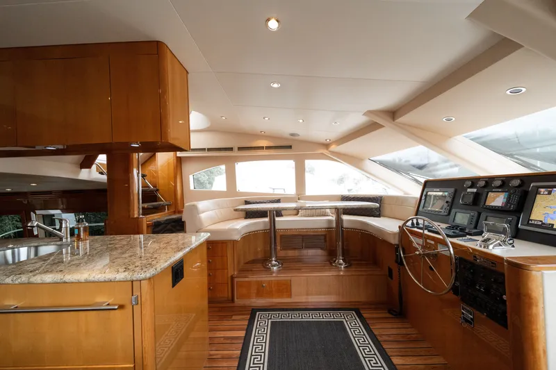 Slide: The Image of Hatteras 64 Motor Yacht 2008 - 50