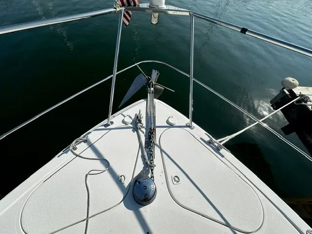 Slide: The Image of Carver Yachts 350 Mariner 2000 - 10