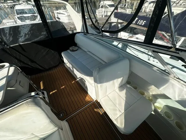Slide: The Image of Carver Yachts 350 Mariner 2000 - 18