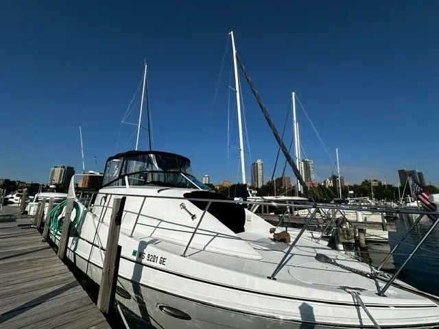 Slide: The Image of Carver Yachts 350 Mariner 2000 - 3