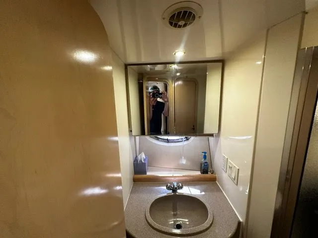 Slide: The Image of Carver Yachts 350 Mariner 2000 - 38