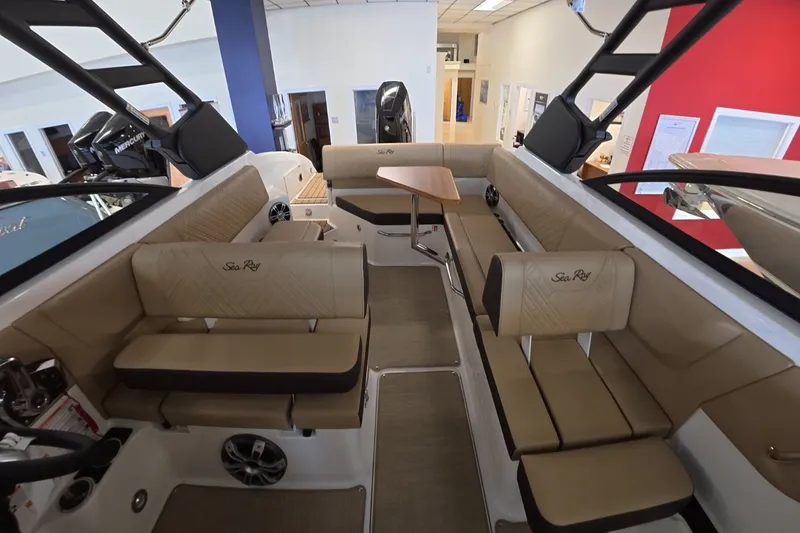 Slide: The Image of Sea Ray SDX 270 Outboard 2026 - 16
