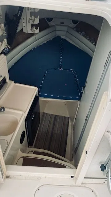 Slide: The Image of Grady-White Islander 2004 - 5