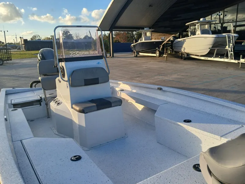 Slide: The Image of Xpress H22 2022 - 11