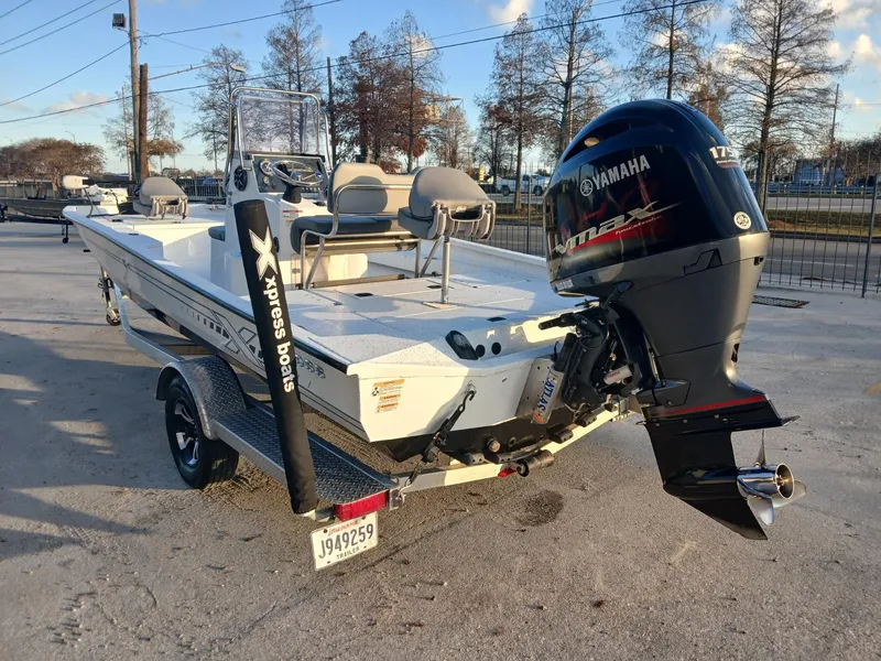 Slide: The Image of Xpress H22 2022 - 6