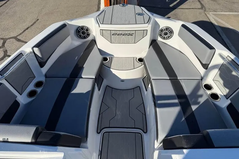 Slide: The Image of 2026 Yamaha Boats 222XD interior with sleek seating and modern design. - 10