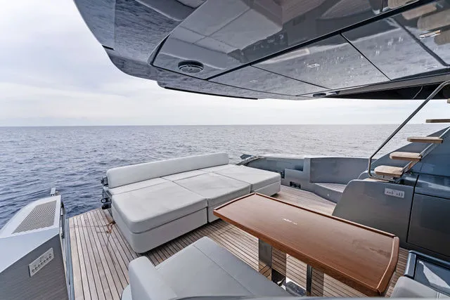 Slide: The Image of Riva 76' Perseo Super 2023 - 114