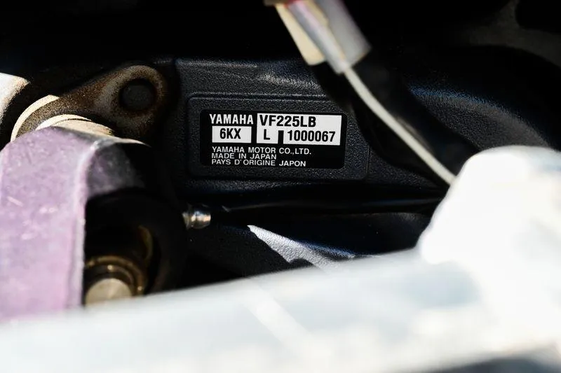 Slide: The Image of Yamaha VF225LB engine label on 2023 Aloha Pontoon Mahalo 23, made in Japan. - 10