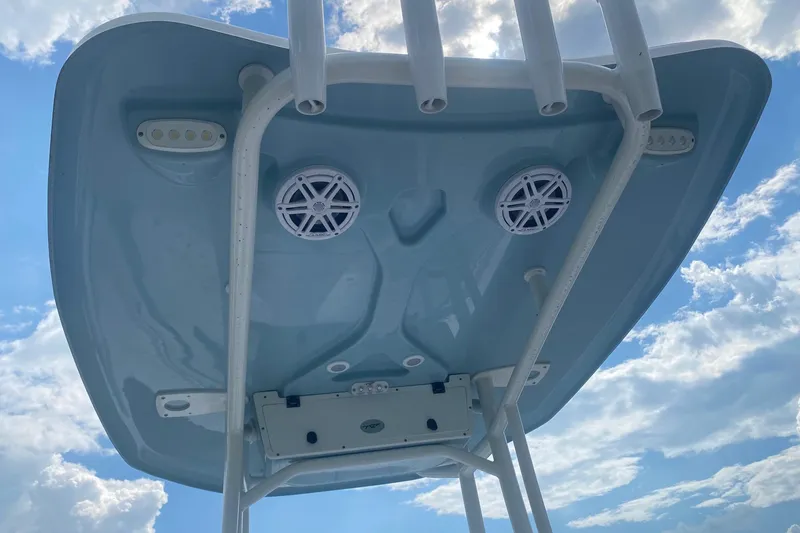 Slide: The Image of TIDEWATER 220LXF - 14