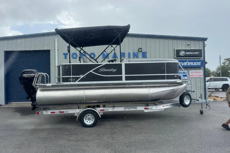 Slide: The Image of 2026 Bentley Pontoons LE 180 Cruise at Toro Marine dealership. - 16