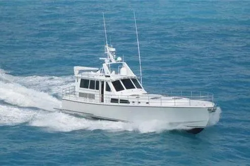 Slide: The Image of 2007 Pilot Cruiser Expedition boat navigating through blue ocean waters. - 2