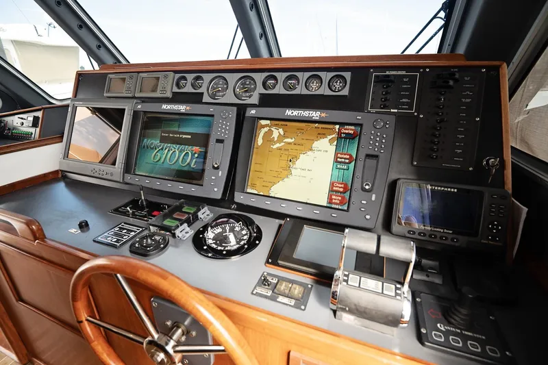 Slide: The Image of Pilot Cruiser Expedition 2007 yacht dashboard with navigation and control systems. - 24