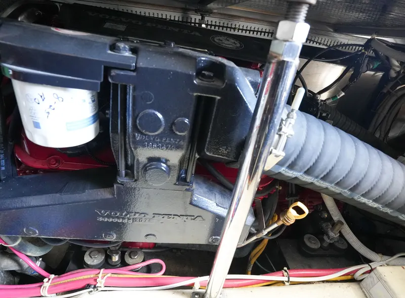 Slide: The Image of Carver Yachts 36 Super Sport 2008 - 37