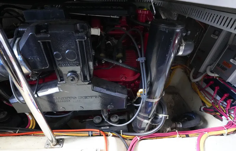 Slide: The Image of Carver Yachts 36 Super Sport 2008 - 38