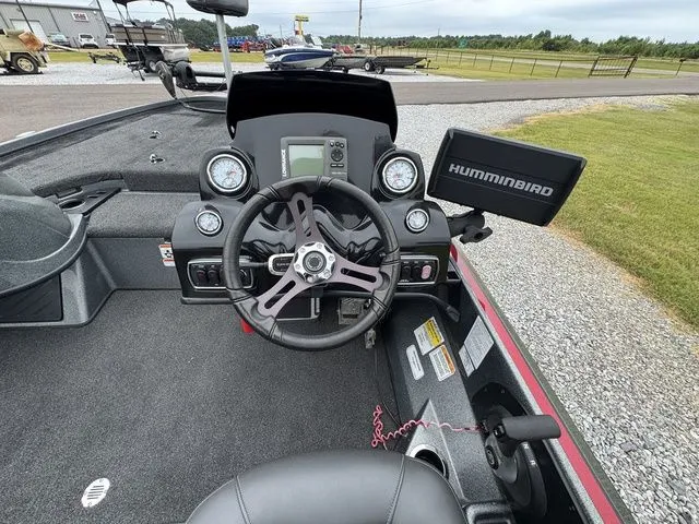 Slide: The Image of Nitro Z18 2016 - 10